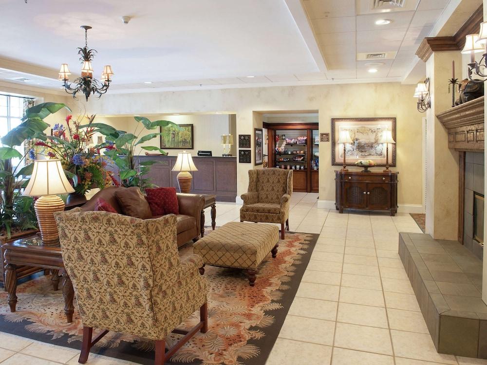 Pensacola Suites Hotel Eksteriør billede