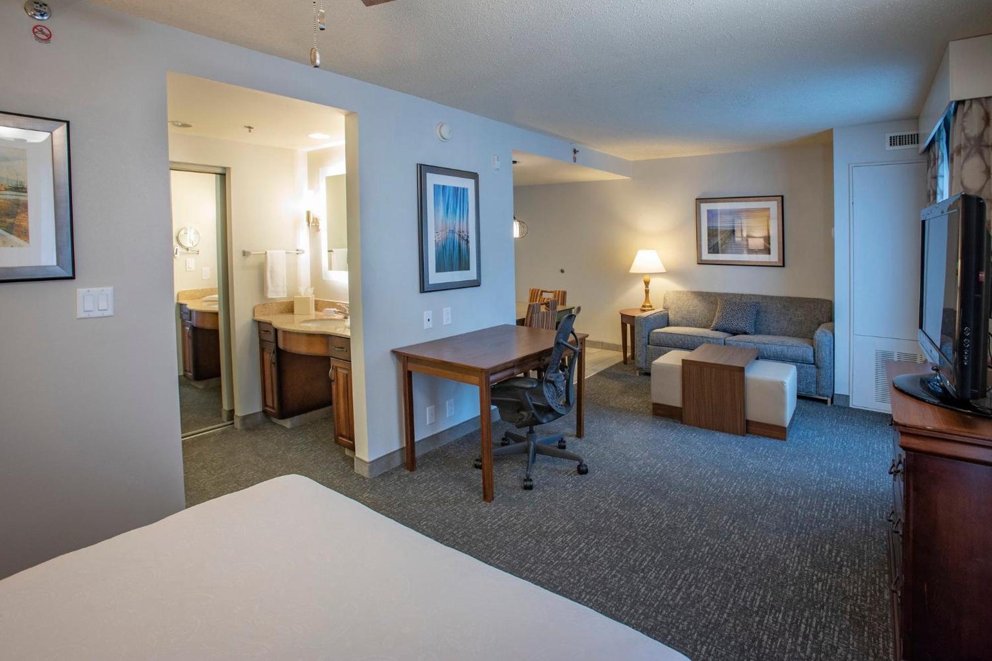 Pensacola Suites Hotel Eksteriør billede