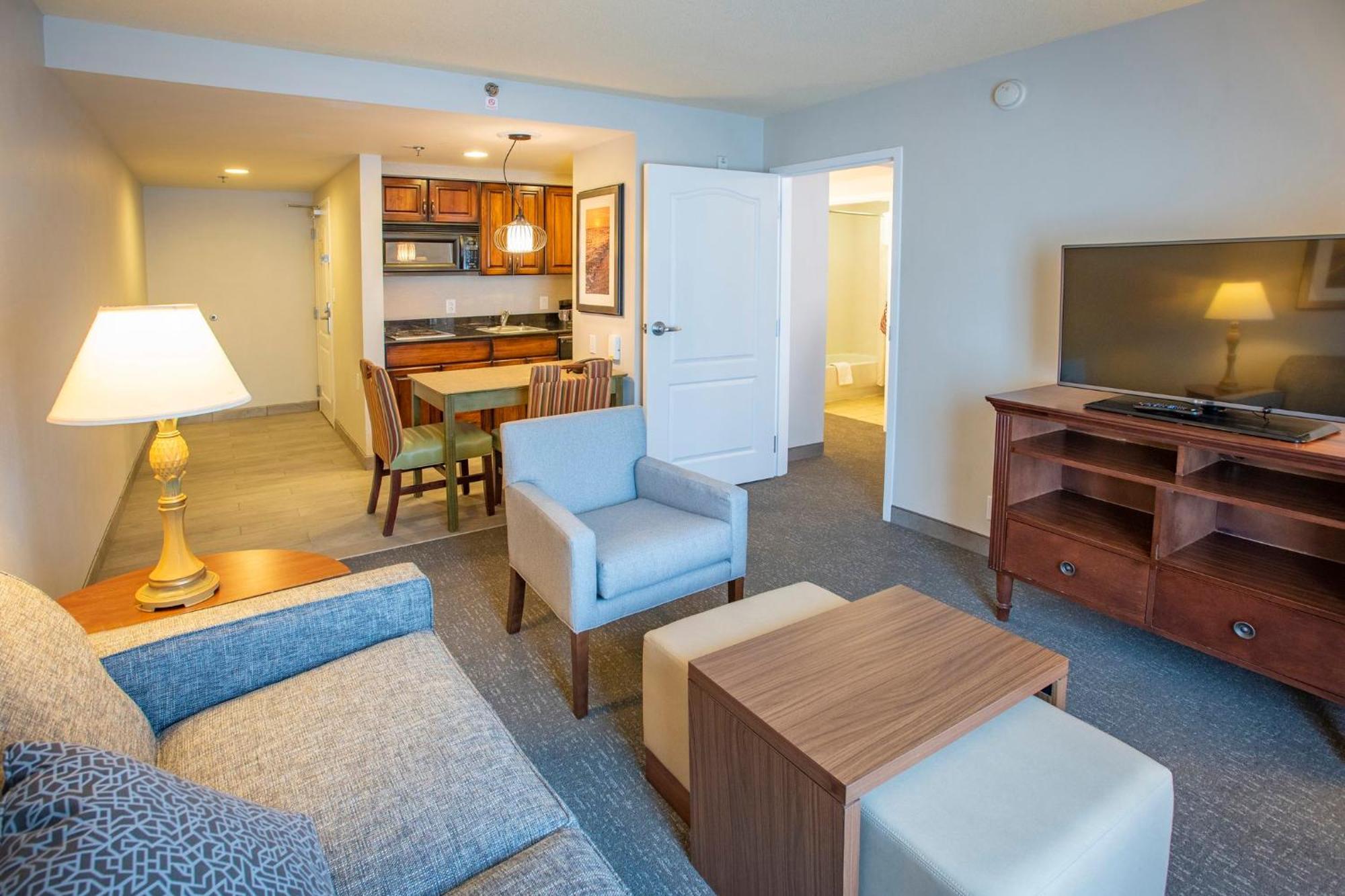 Pensacola Suites Hotel Eksteriør billede
