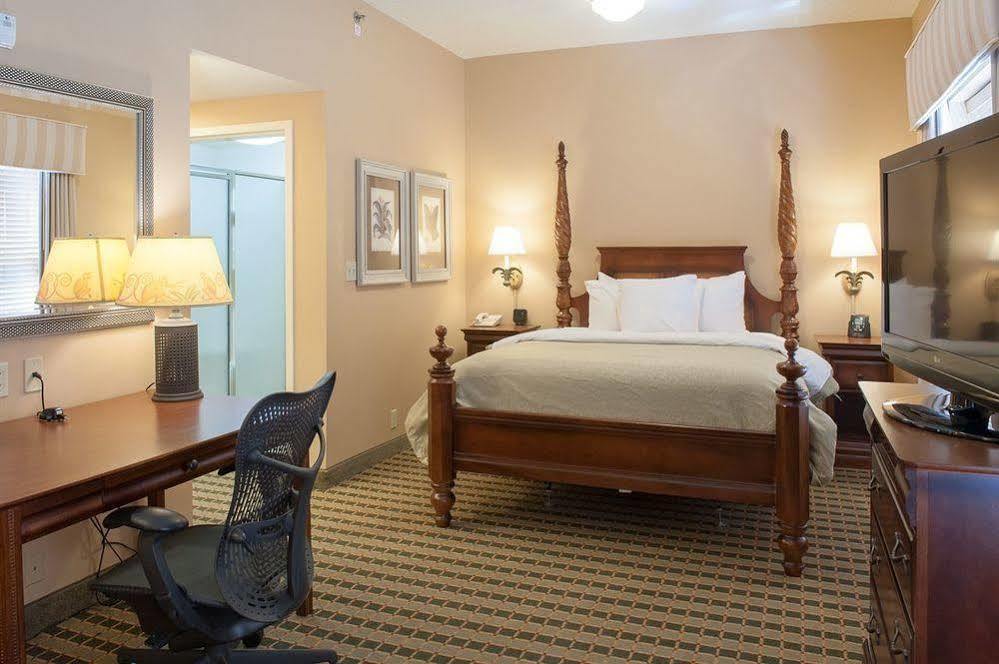 Pensacola Suites Hotel Eksteriør billede