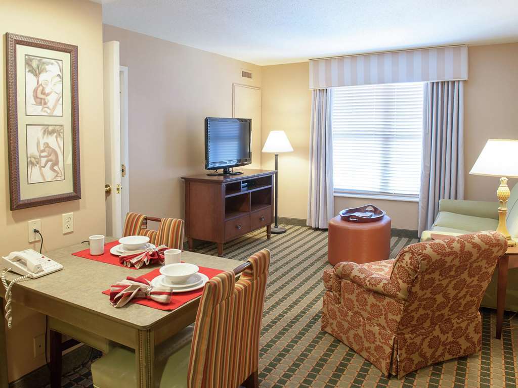 Pensacola Suites Hotel Værelse billede